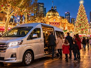 Christmas lights tour in Melbourne by maxi cab